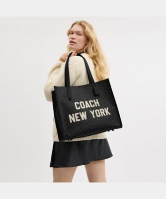 リレー　トート　バッグ・シグネチャー　キャンバス・コーチ　グラフィック